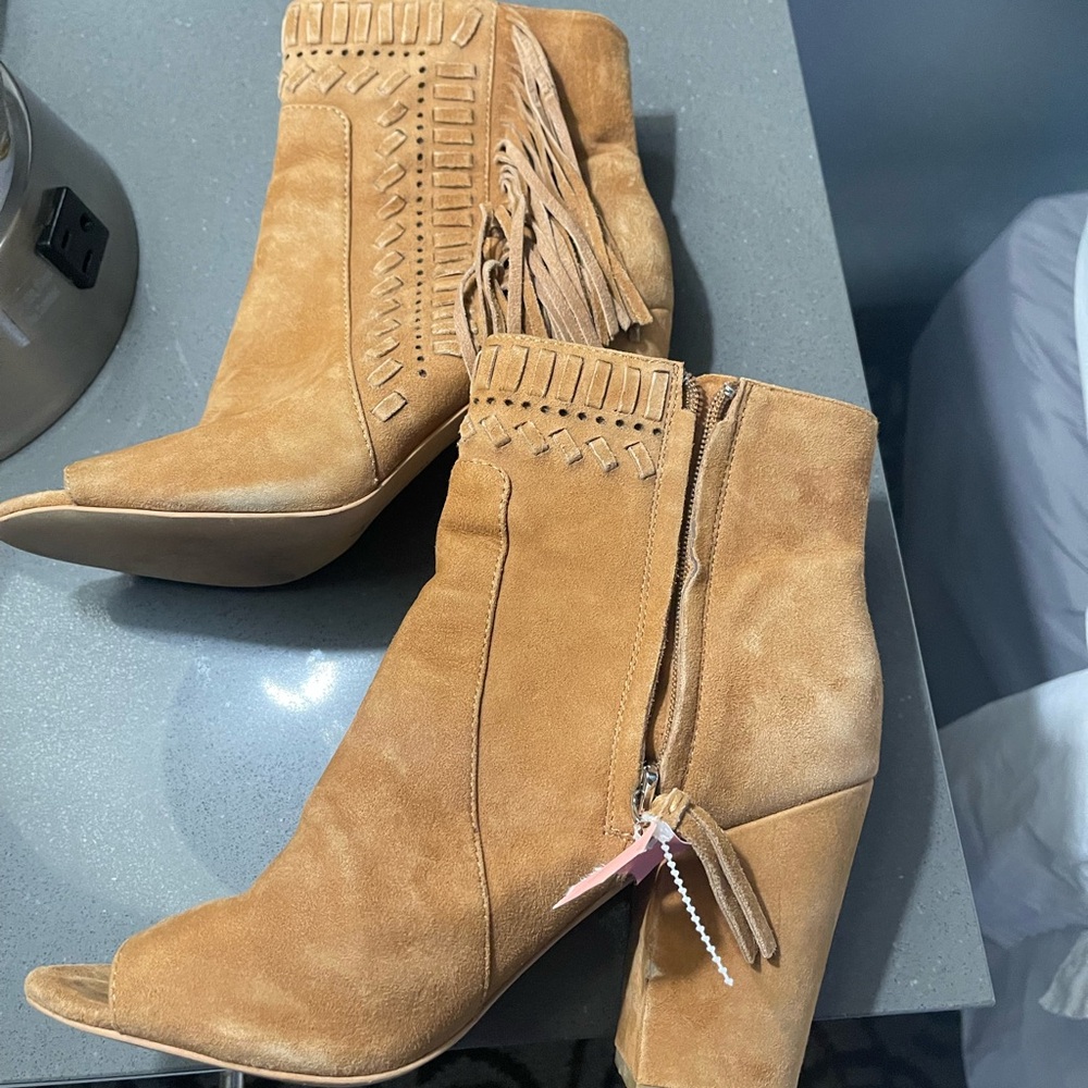 REBECCA MINKOFF IRIS PEEP TOE FRINGE BOOTIE size 8 tan
